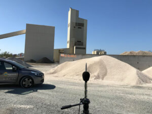 Acoustique environnementale, contrôle réglementaire sur site de production de matériaux